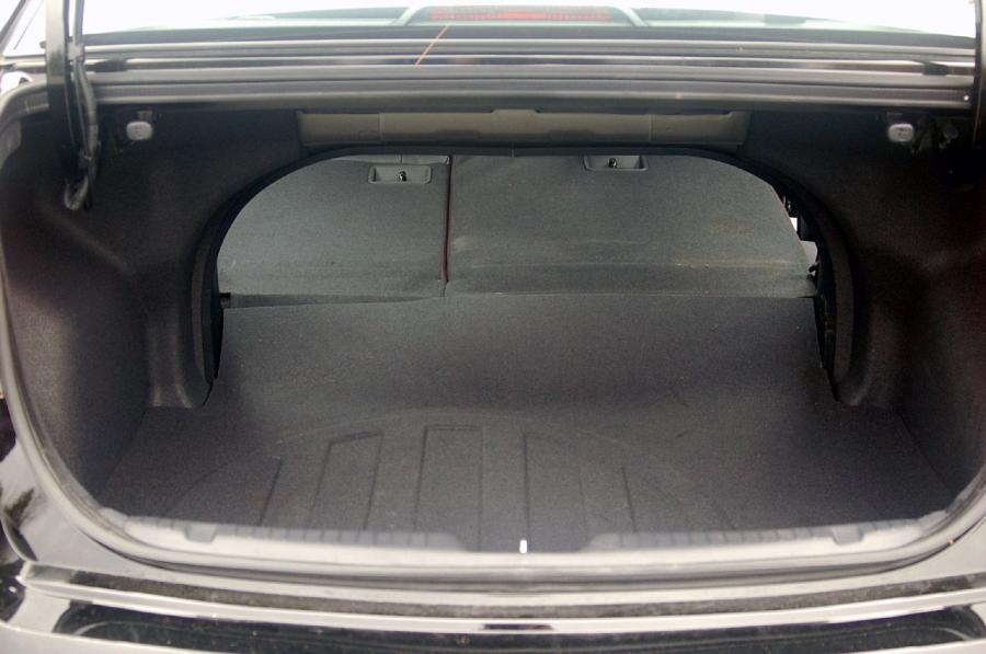  Kia Forte SX 2010 года  (фото 6 из 48)